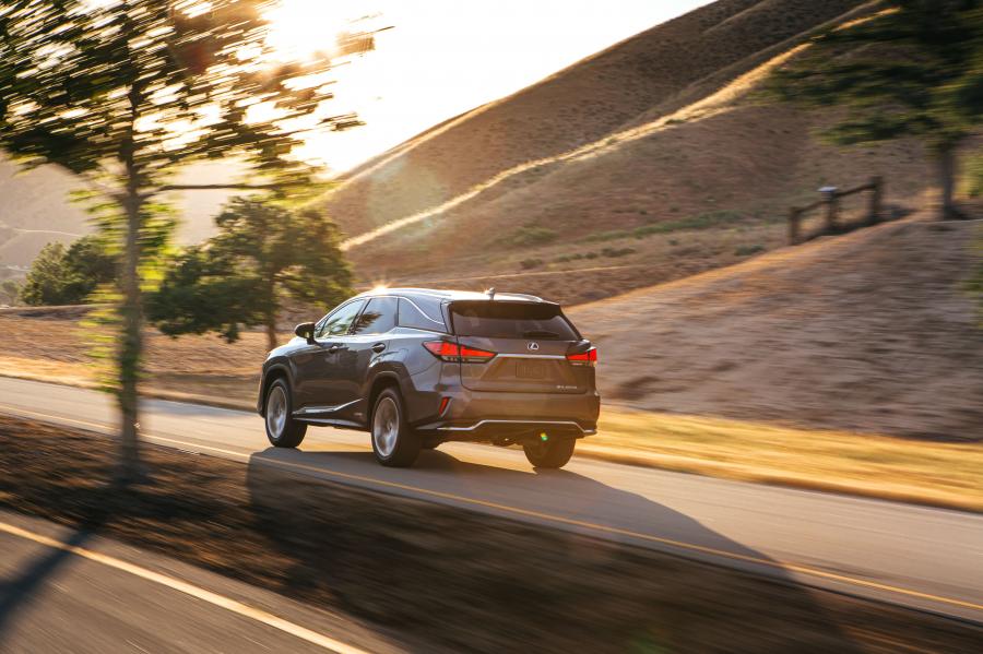  Lexus RX450hL 2019 года  (NA) (фото 6 из 40)